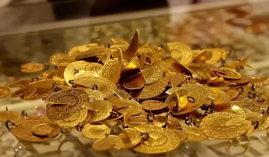 Altında Fed darbesi: Ons altın yüzde 3,2 geriledi, gram ve çeyrek fiyatı düştü mü?
