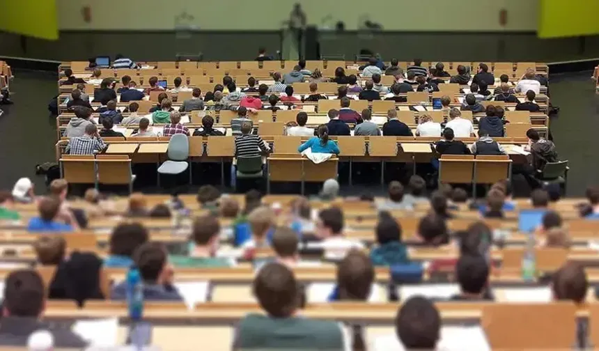 YÖK düğmeye bastı! Vakıf üniversitelerinde ücret dönemi değişiyor