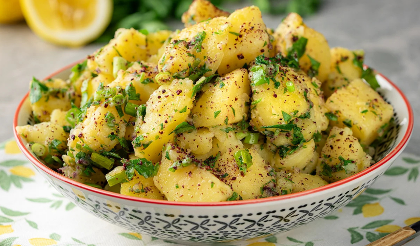 Patates salatasının sırrı ortaya çıktı! Böyle yapınca herkes tarifini soracak