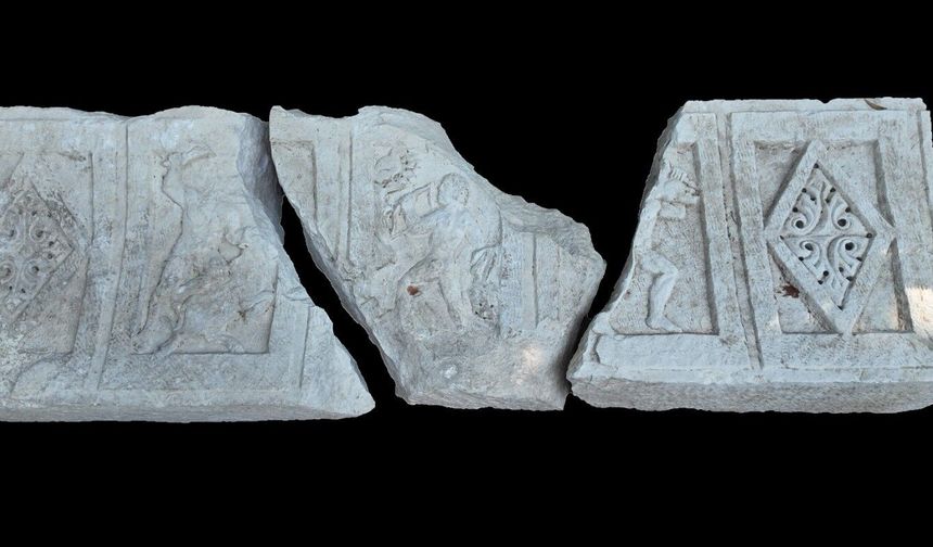 Side Antik Kenti'nde 390 metrelik cadde gün yüzüne çıktı: Herakles Kapısı dikkat çekti