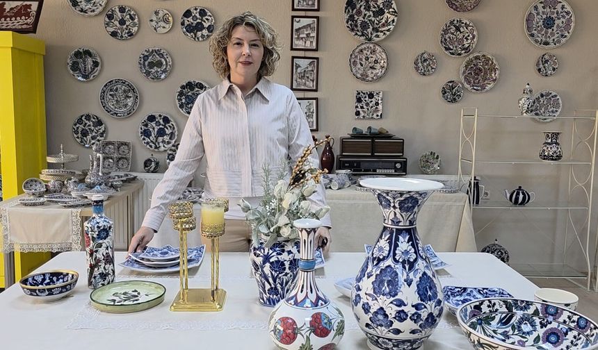 Kütahya çinisi ilgi odağı oldu! İlk kez Türk sanatçı katıldı
