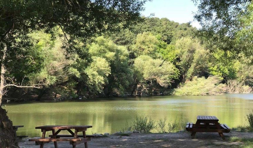 Ne Foça ne Urla! İZBAN’dan inip ulaşacağınız bu köyde 1300 yıllık hikaye saklı: İzmir’in sucuğuyla ünlü haftasonu rotası