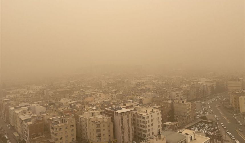 Meteoroloji 9 il için uyardı! Suriye üzerinden toz bulutu geliyor