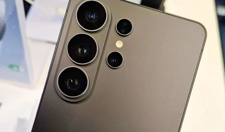 Samsung Galaxy S27 serisinin kılıfları görüntülendi! Tasarımda büyük fark