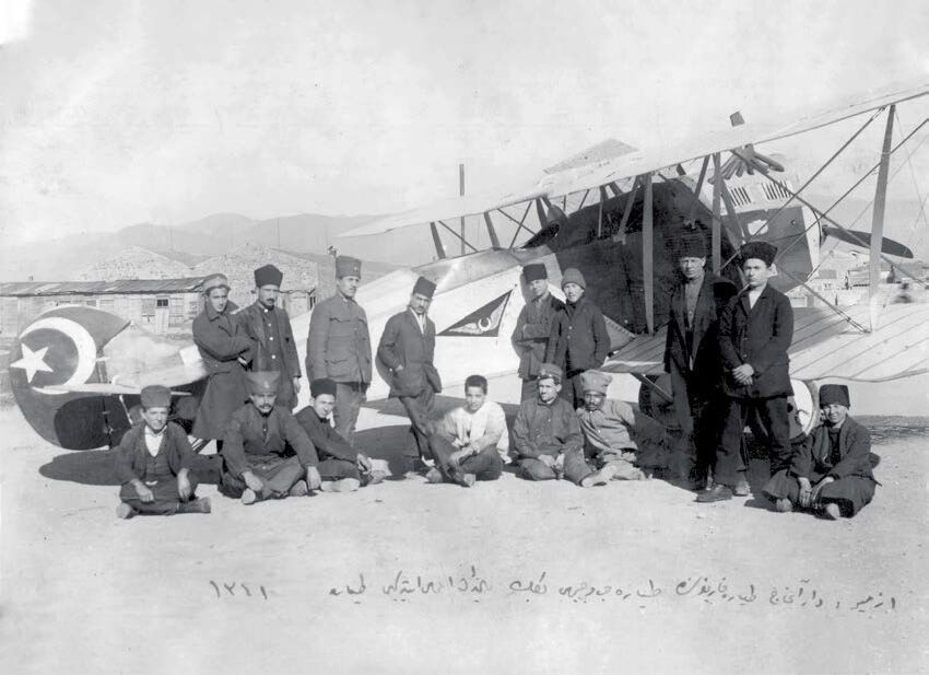 fotograflarla-haremden-ozgurluge-turk-kadininin-bagimsizlik-oykusu