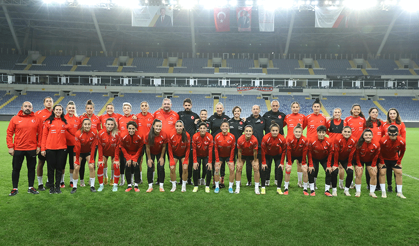 A Milli Kadın Futbol Takımı'nın, Yunanistan ve Romanya maçları aday kadrosu açıklandı