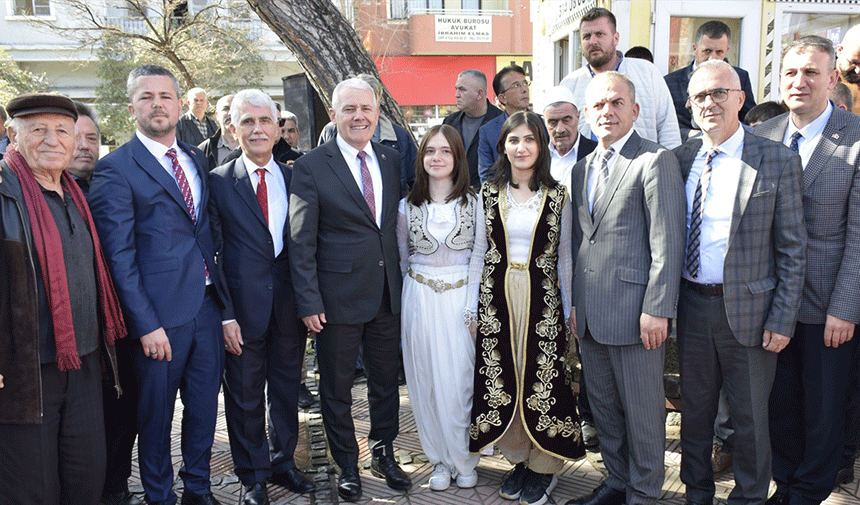 Kosova İçişleri Bakanı Xhelal Sveçla, Manisa'da park açılışına katıldı