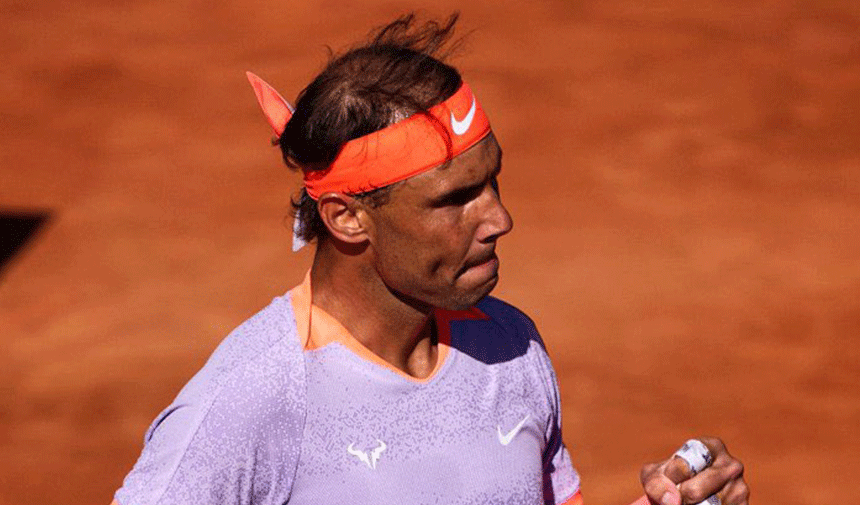 Nadal, kortlara galibiyetle döndü