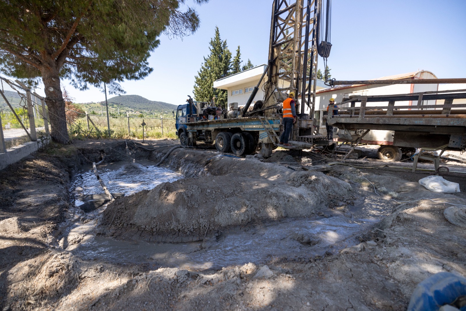 Aliağa Bergama Sondaj Kuyusu (3)