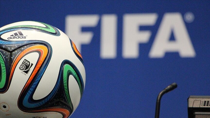 Türk futbolunda FIFA kararı! 4 kulübün transfer tahtası kapatıldı