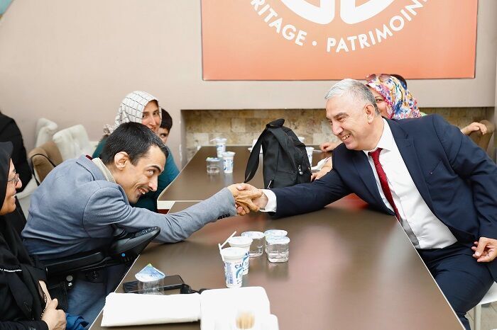 Tanju Çelik Engelliler Haftası Foto 2