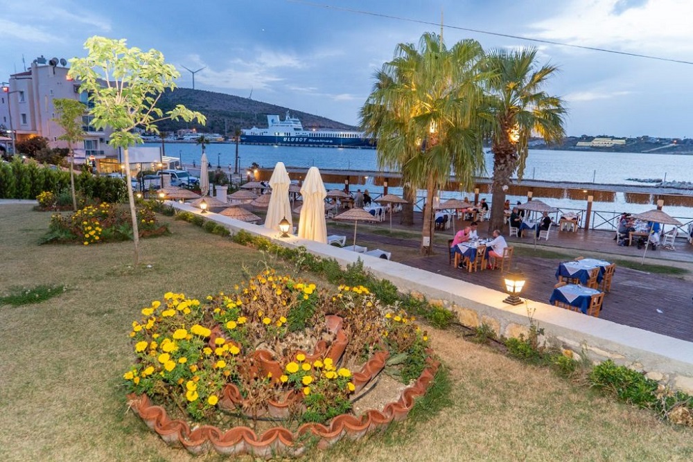 Çeşme Tekke Restoran