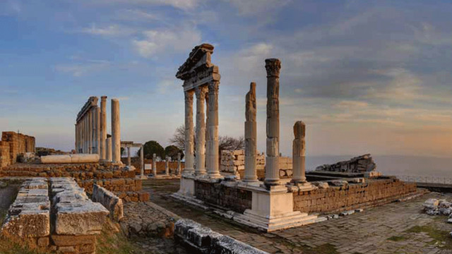 Pergamon Bergama-1