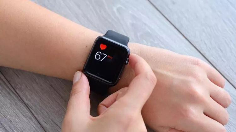 Apple Watch sahipleri dikkat! WhatsApp artık bileğinizde