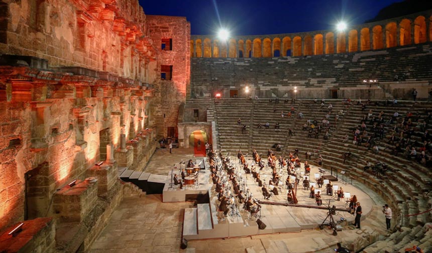 Aspendos Kenti̇