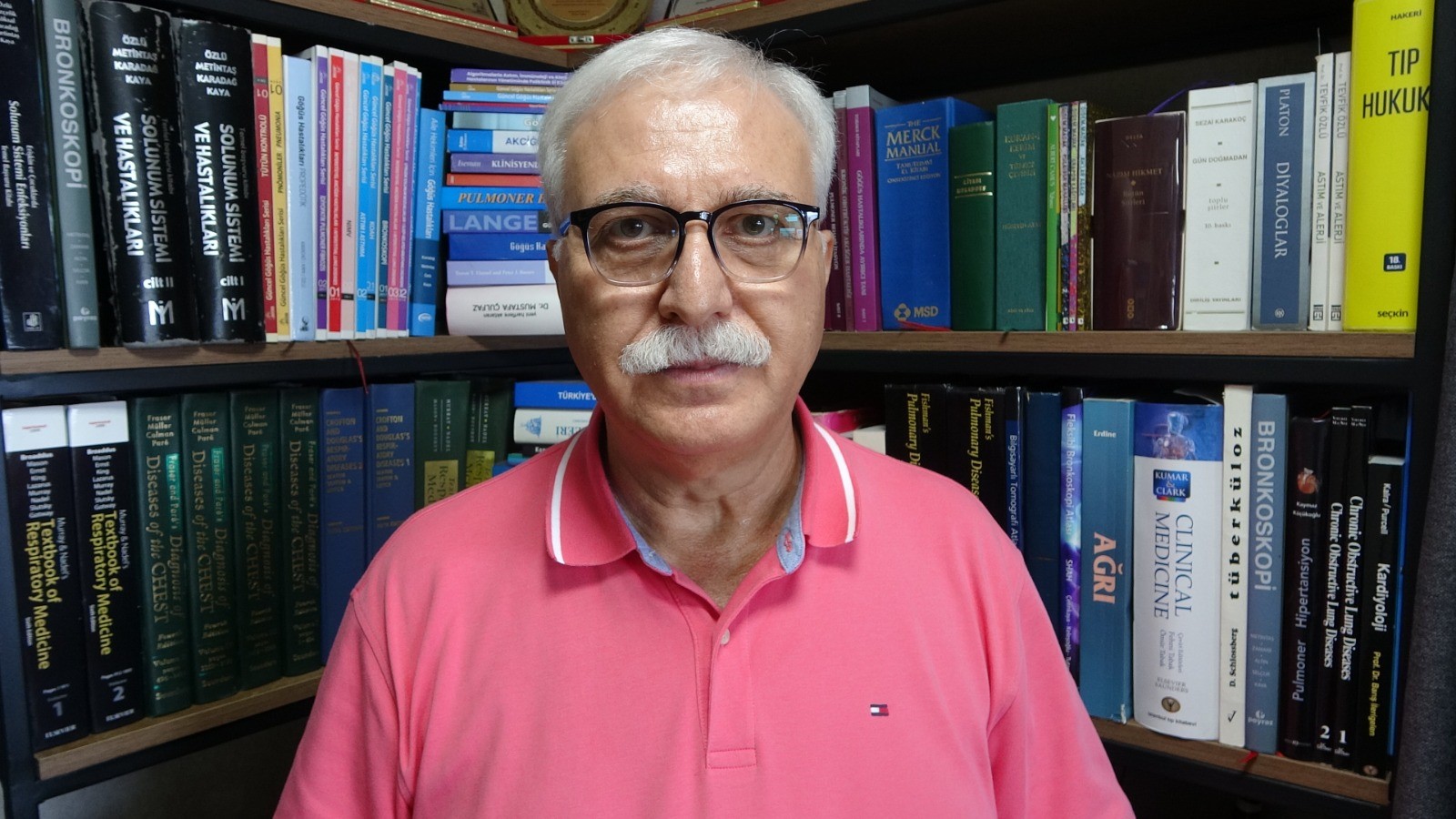 Prof Dr Tevfik Ozlu Maymun Cicegi Hastaligi Nedeniyle Bir Pandemi Beklentim Yok1