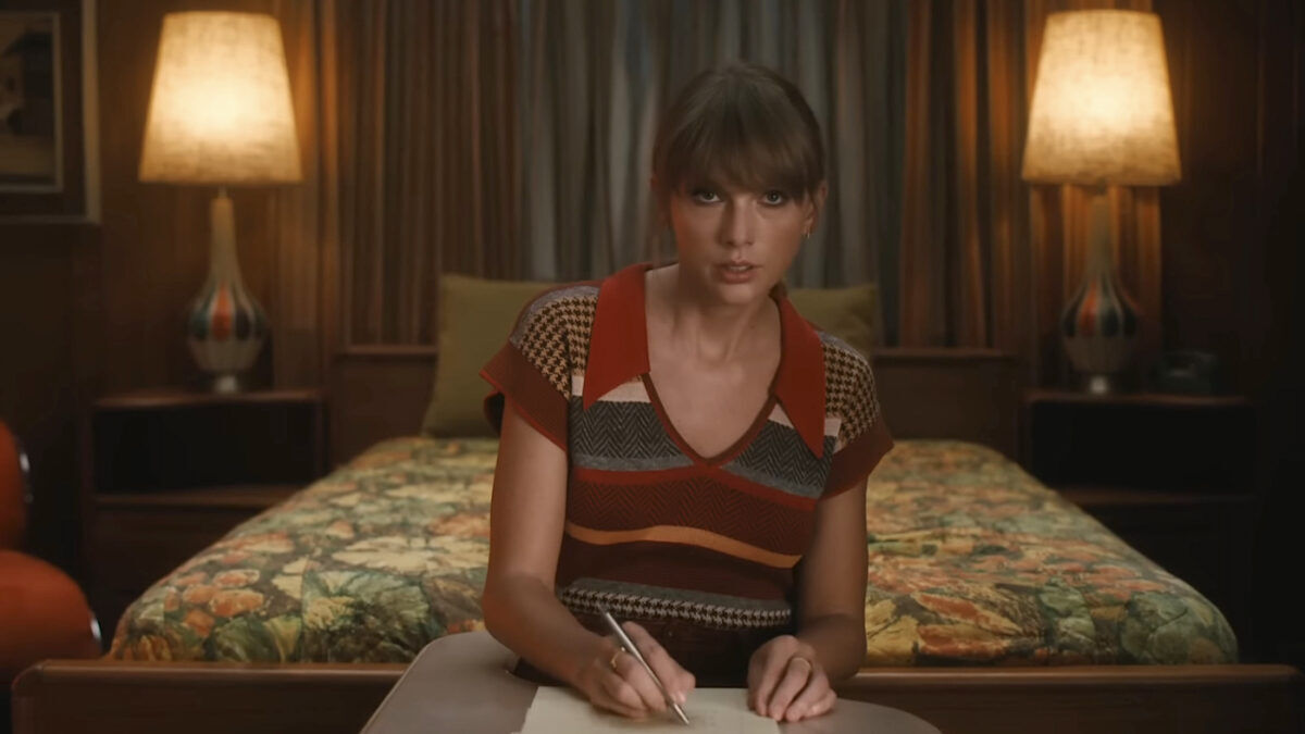 Taylor Swift yazar mı oluyor?  14 yaşında yazdıkları gün yüzüne çıktı!