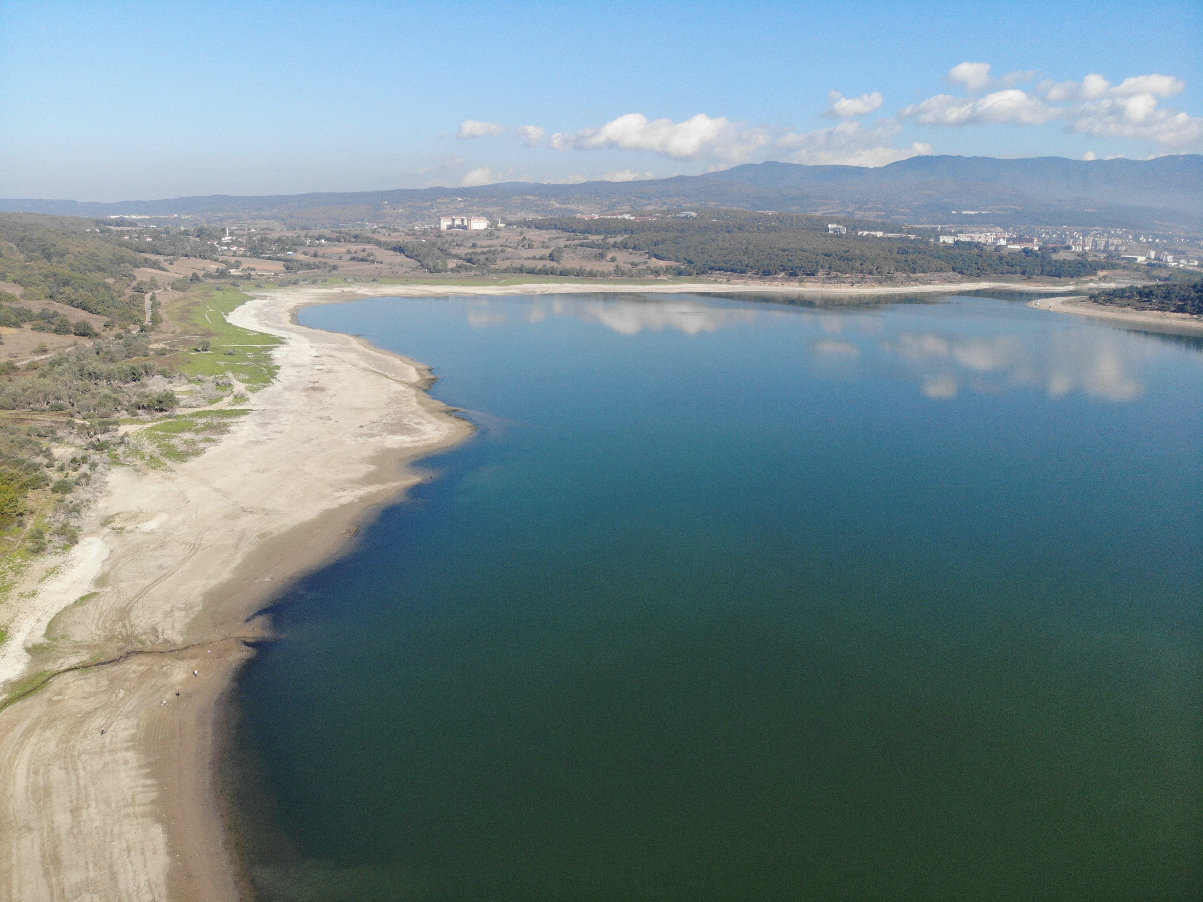 Golkoy Barajinda Su Seviyesi Kritik Esik Altinda Uzmanlar Su Kitligi Uyarisinda Bulundu2