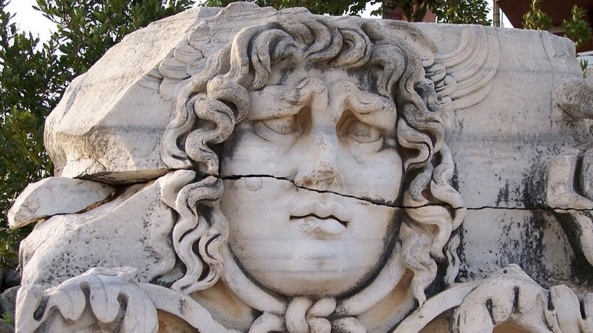 Medusa Başı (2)