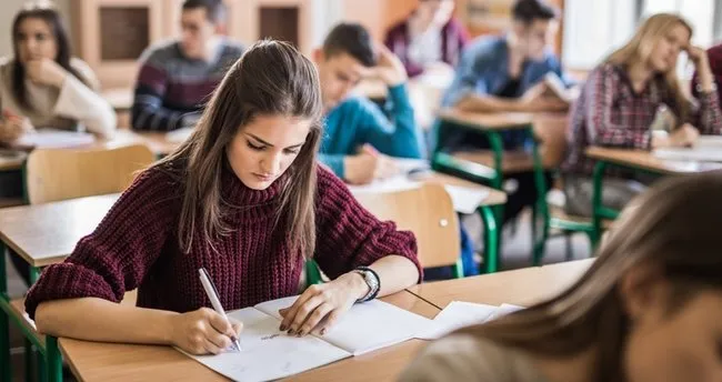 650X344 Acikogretim Lisesi 8 Donem Sarti Kalkti Mi Aol Mezuniyet Sartlari Nelerdir Meb Ile Aol Mezuniyet Icin 8 Donem Sarti Nedir 1636630235599