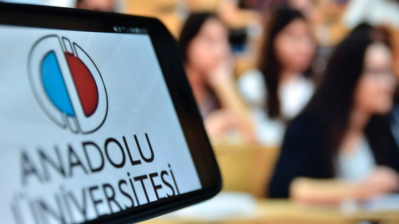 Acikogretim Fakultesi Basvurulari Basladi Mi Aof Basvurulari Nereden Yapilacak Aof Kayit Ucreti Nedir