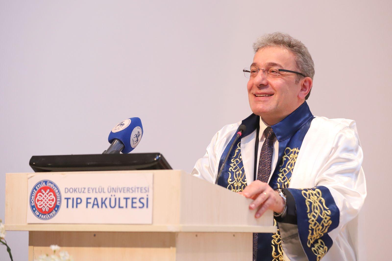 Deü Rektörü Prof. Dr. Bayram Yılmaz