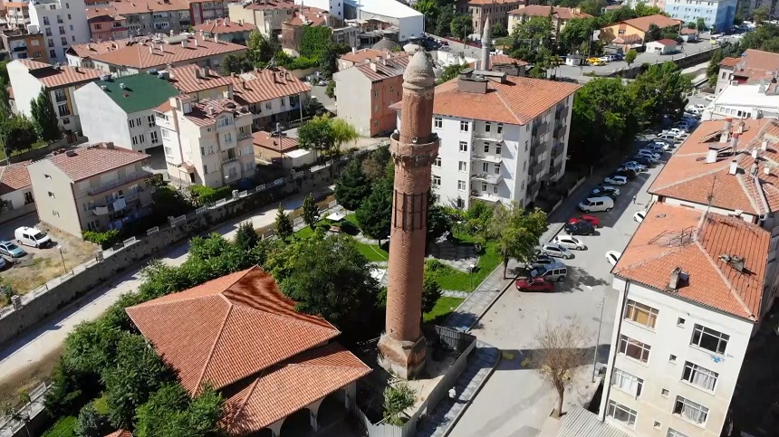 Eğri Minare2