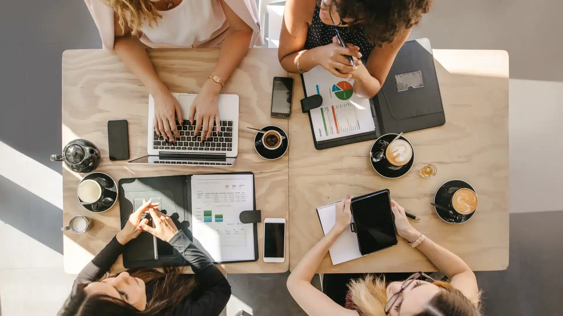 Kahve Tuketiminin Ofis Icinde Isbirligi Ve Iletisime Katkisi