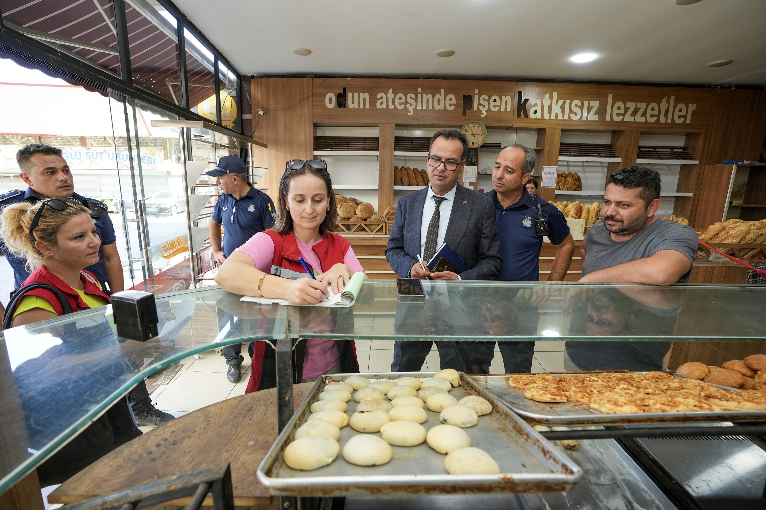 Gaziemir’de Fırınlarda Sıkı Denetim (5)