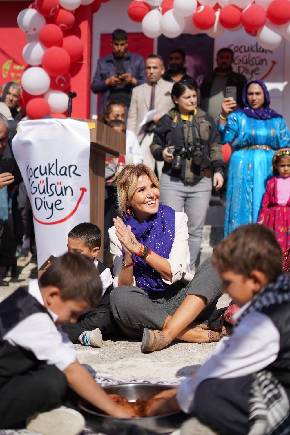 Gulben Ergen In Kurucusu Ve Baskani Oldugu Cocuklar Gulsun Diye Dernegi 55 Inci Anaokulunu Siverek Te Acti Y Az P9