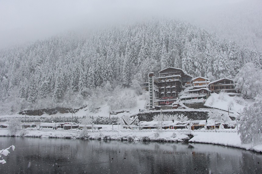 Trabzon Uzun Göl Kar (4)