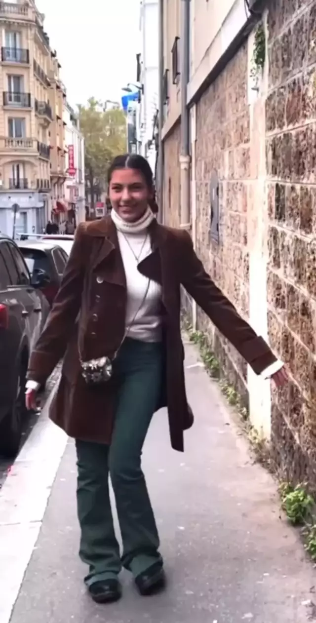 Tuba Buyukustun Un Ikizleri Kocaman Oldu 18006402 4015 M