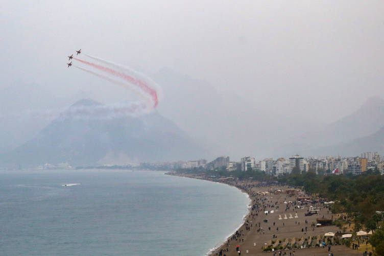 Türk Yıldızları Antalya2