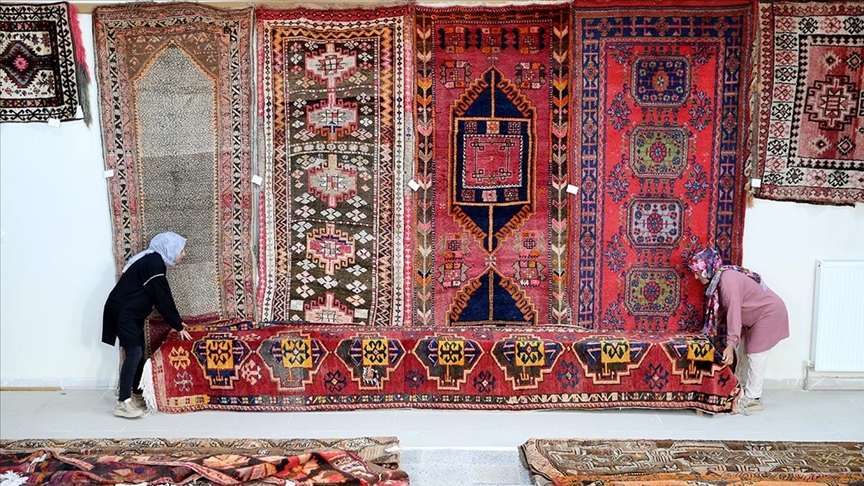 Van Müze Halı Ve Kilim3