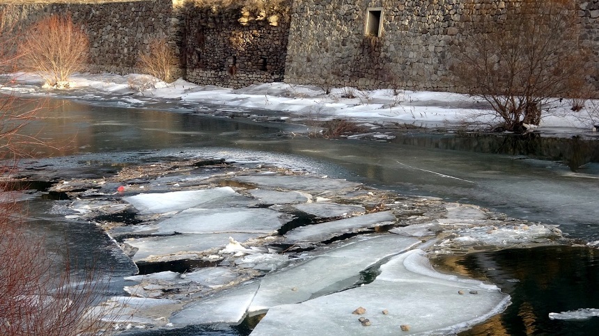 Çoruh Nehri Buz Tuttu (1)