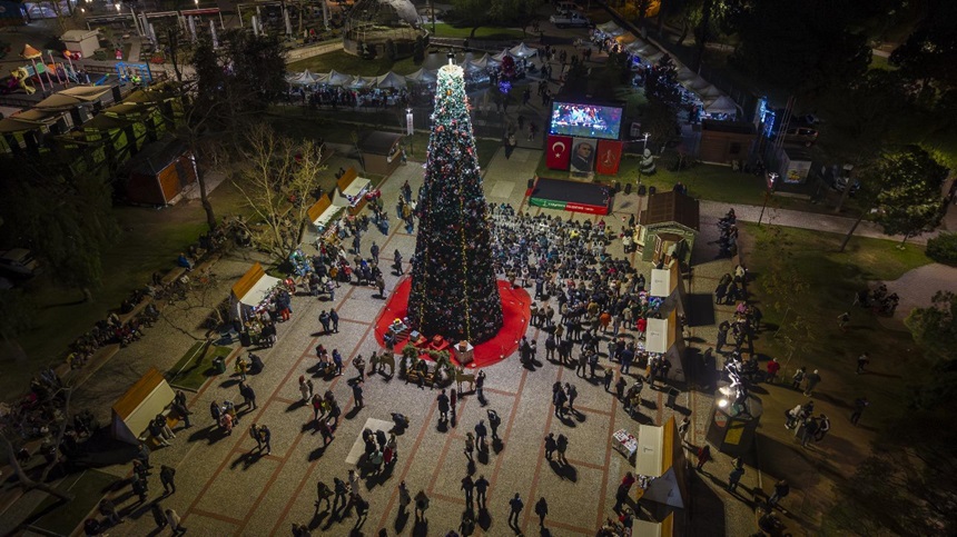 Karşıyaka Yeni Yıl Pazarı (2)