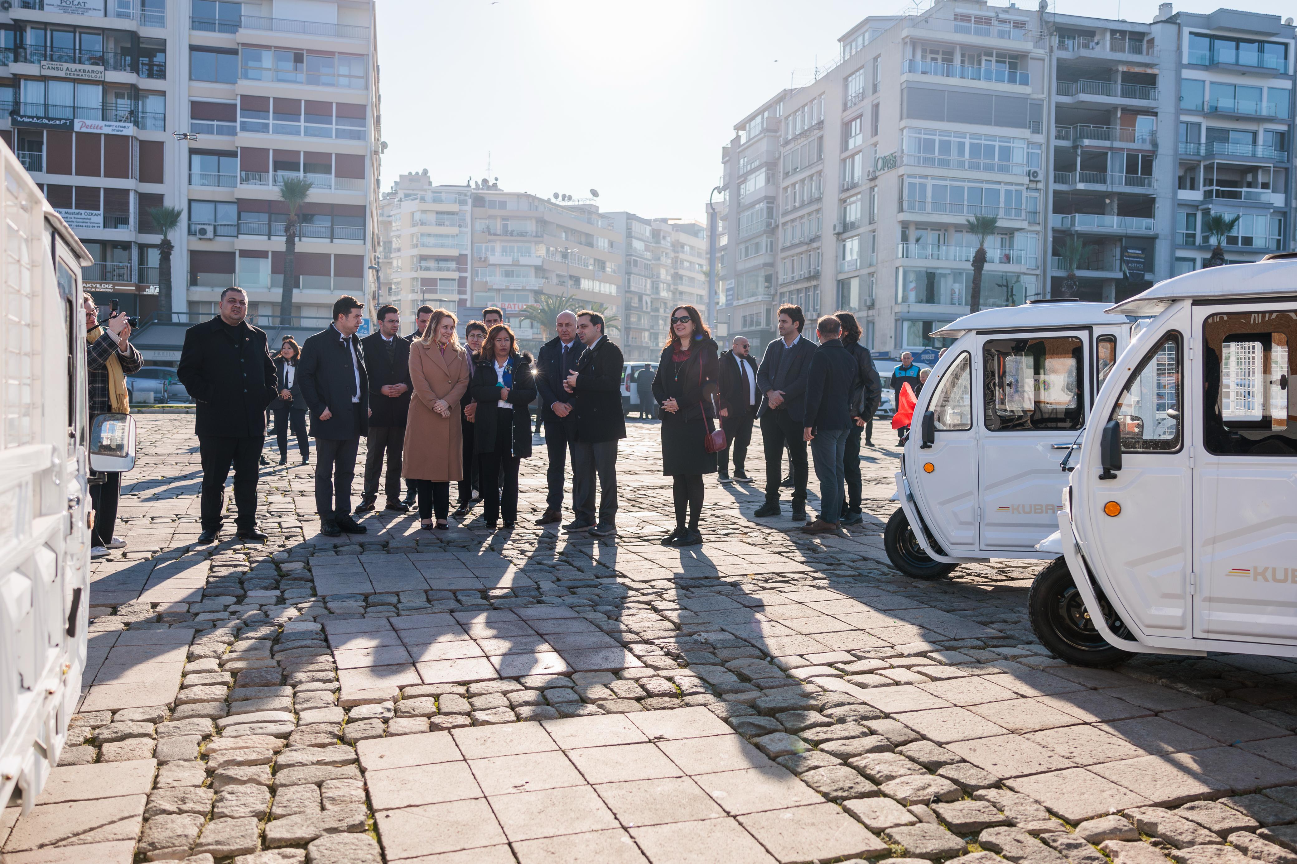 Konak’tan Sıfır Atık Atağı Atık Yönetimine Undp’den 11 Araçlık Destek (2)