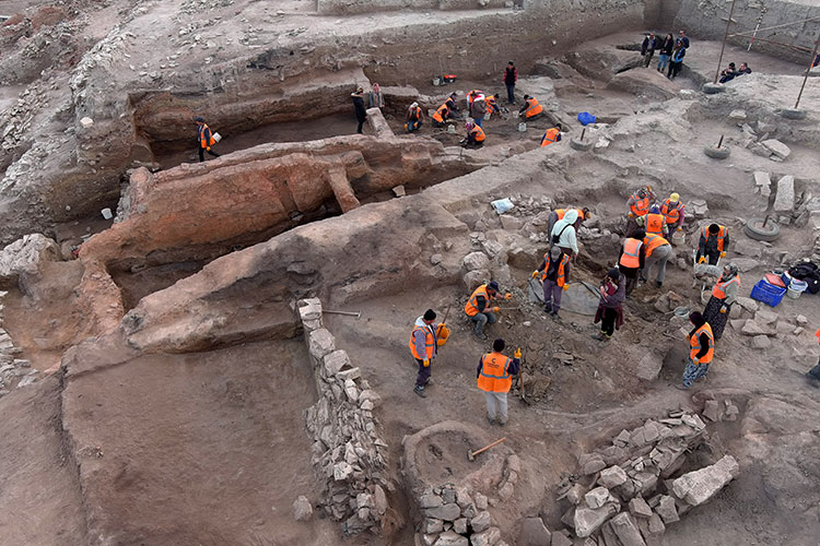 Kütahya Höyük Kazısı4