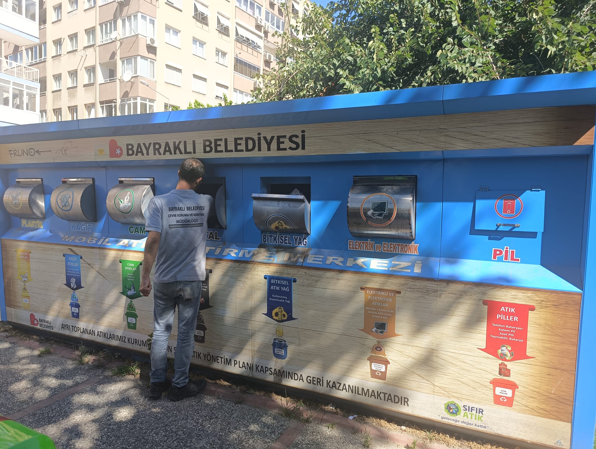 Bayraklı’dan Geri Dönüşüme 1 Yılda 650 Ton Atık (1)