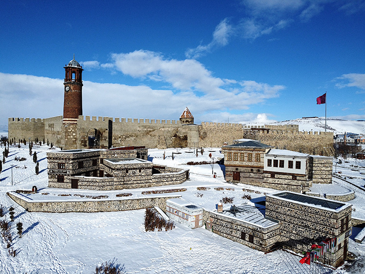 Erzurum 30 Kapı2