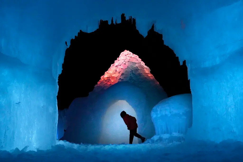 Ice Castles 03677 17B11