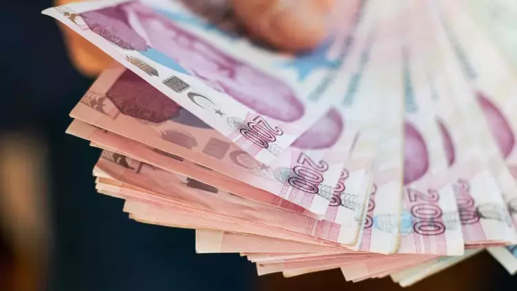 2025 Subat Ayi Emekli Promosyon Kampanyalari Guncel Rakamlar Akbank Denizbank Yap