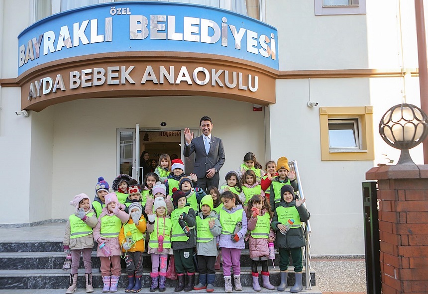 Bayraklı Belediyesinden Miniklere Deprem Bilinci Eğitimi