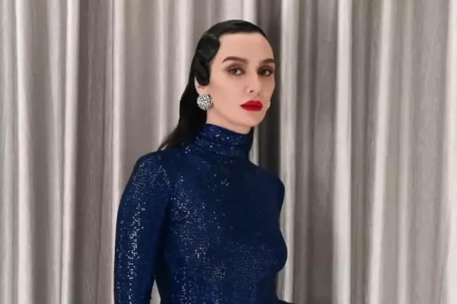 Birce Akalay Imaj Degistirdi Saclarini Kisacik 18383636 98 Amp