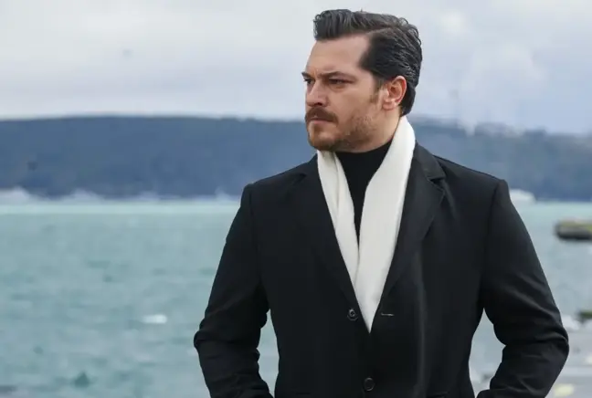 Cagatay Ulusoy Lu Esref Ruya Sete Cikti Iste Ilk 18348038 2734 Amp