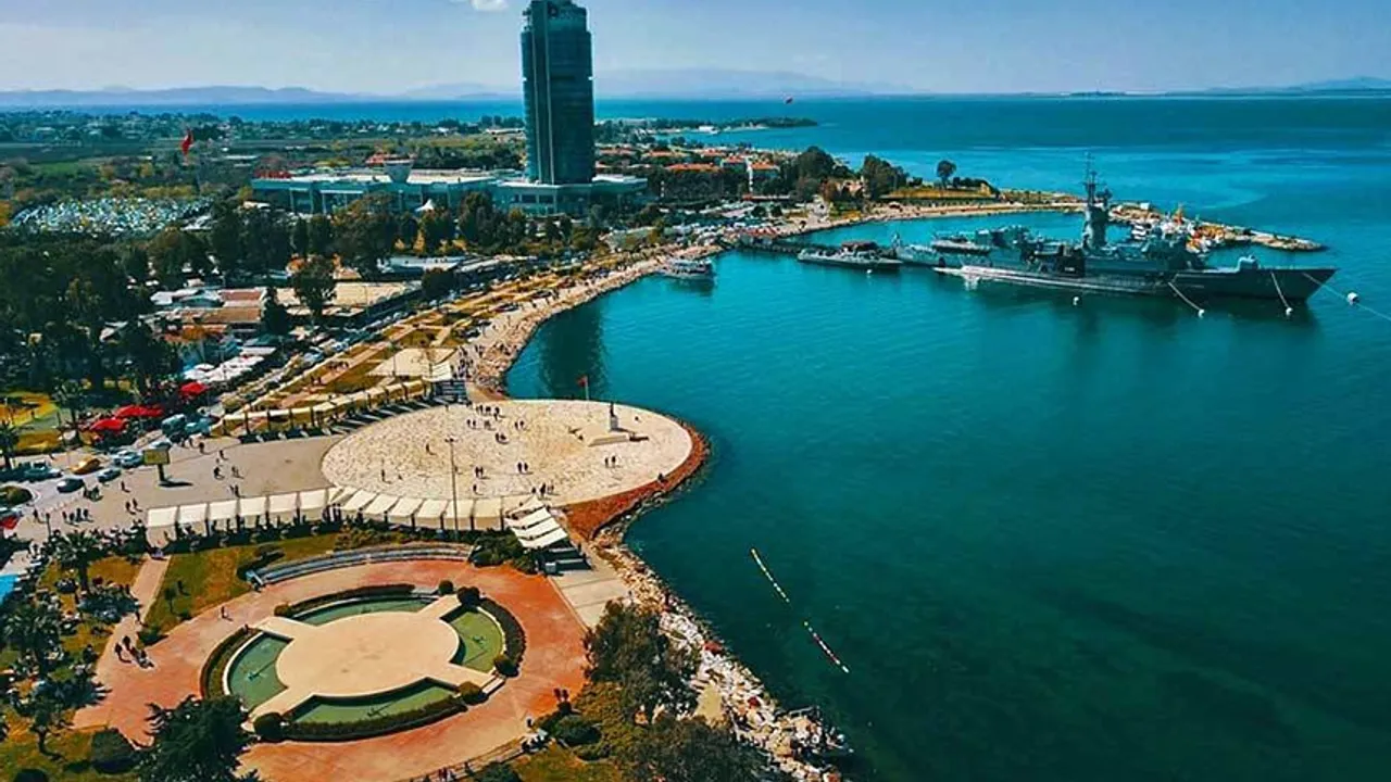 İnciraltı'na nasıl gidilir? | İzmir'in Balçova ilçesinde yer alan İnciraltı'na hangi otobüsler gidiyor?