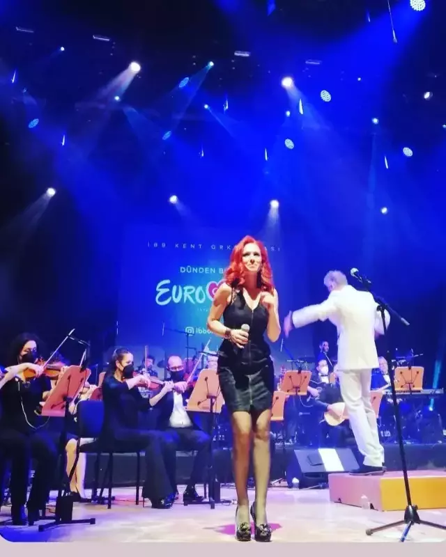 Eurovision Tarihimize Adini Yazdiran Sebnem Paker 18437003 1675 O