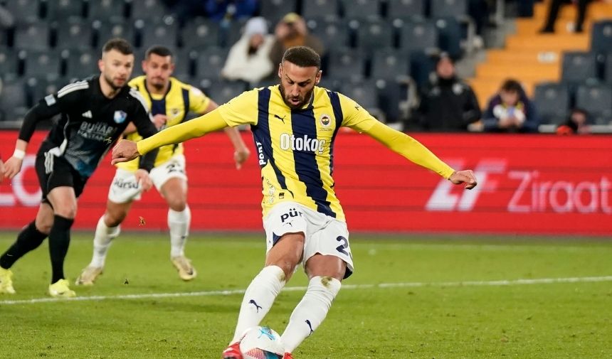 Verrassende ontwikkeling Fenerbahçe: transfer Cenk Tosun geannuleerd