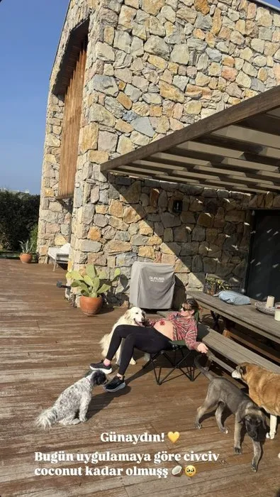Gizem Karaca (6)-1