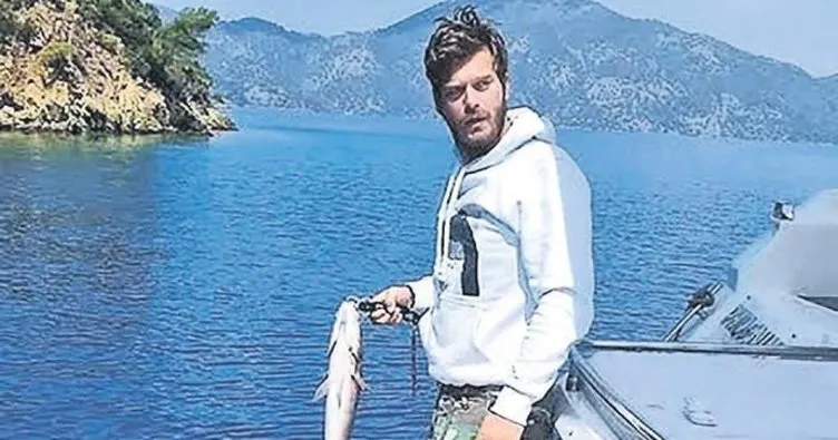 Kıvanç Tatlıtuğ (8)